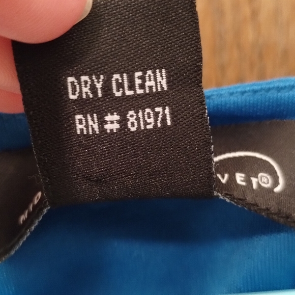 Midnight Velvet top with sequin and beaded details - Picture 8 of 9